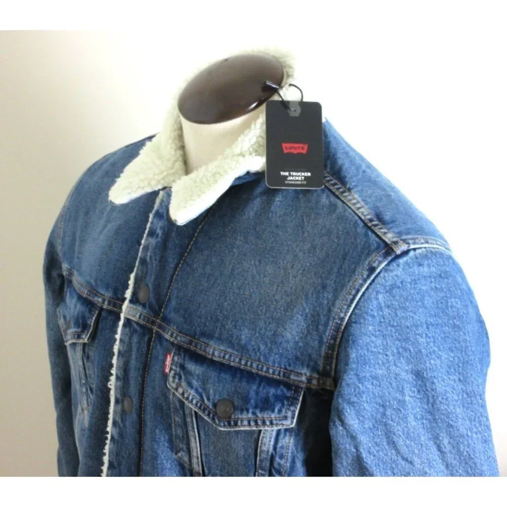Levi's Men's Type 3 Sherpa lined Snap Front Trucker denim jacket Medium Wash NWT